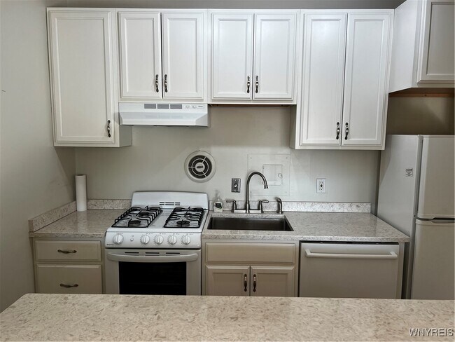 Photo - 151 Buffalo Ave