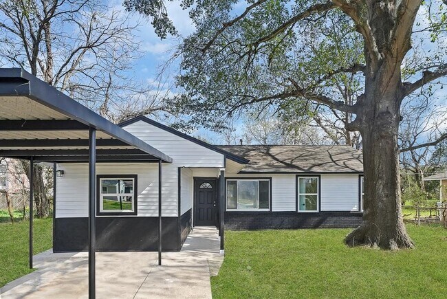 Photo - 7609 St Lo Rd