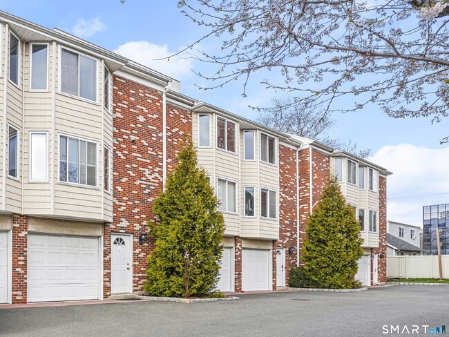 Photo - 1611 Washington Blvd Unit 2