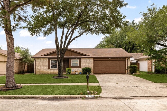 Photo - 22723 Braken Carter Ln