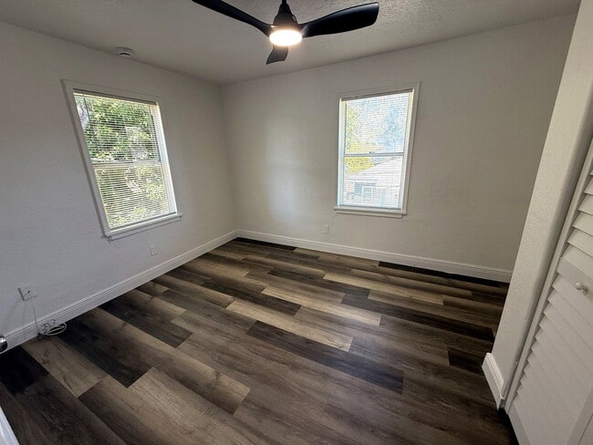 810 20th Ave S Unit 810 1