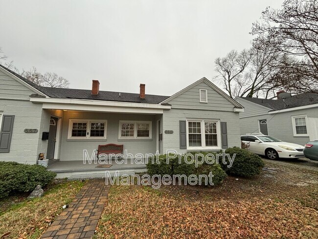 665 Ravenel St