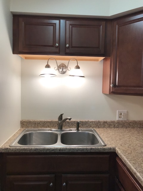 Photo - 634 W Foulke Ave Unit Apt 4