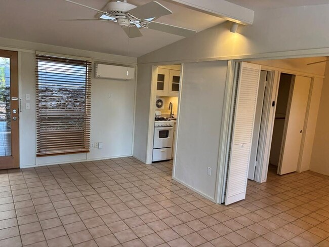 Photo - 1714 Summit View Pl Unit 4
