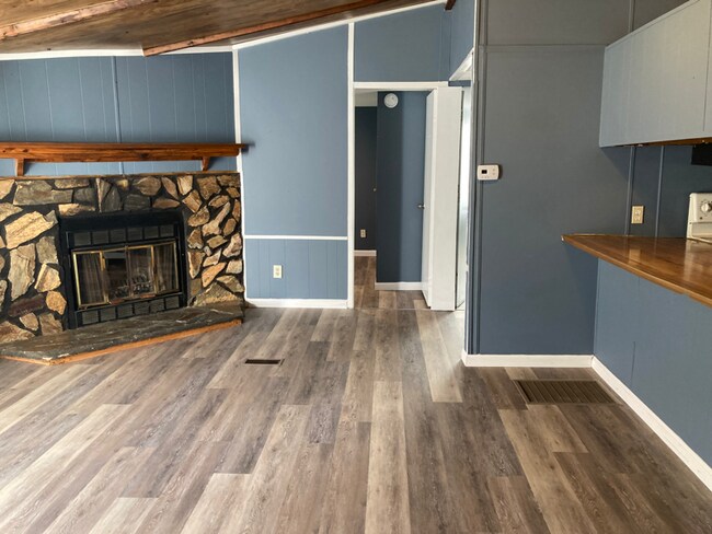 Photo - 517 Nunley Dr