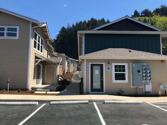 Fisterra Garden Townhomes