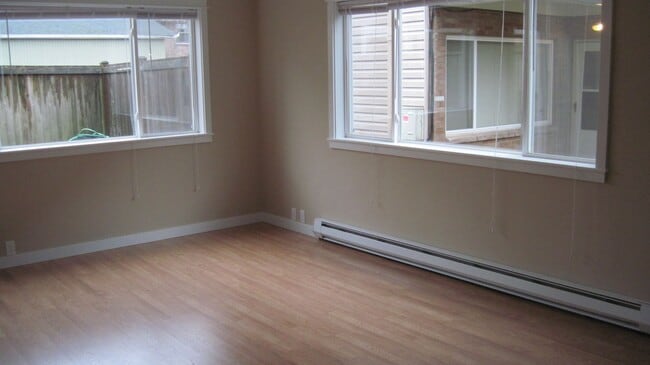 Photo - Kacee Apartments Duplex Unit Kacee Apartments-#2 DUPLEX