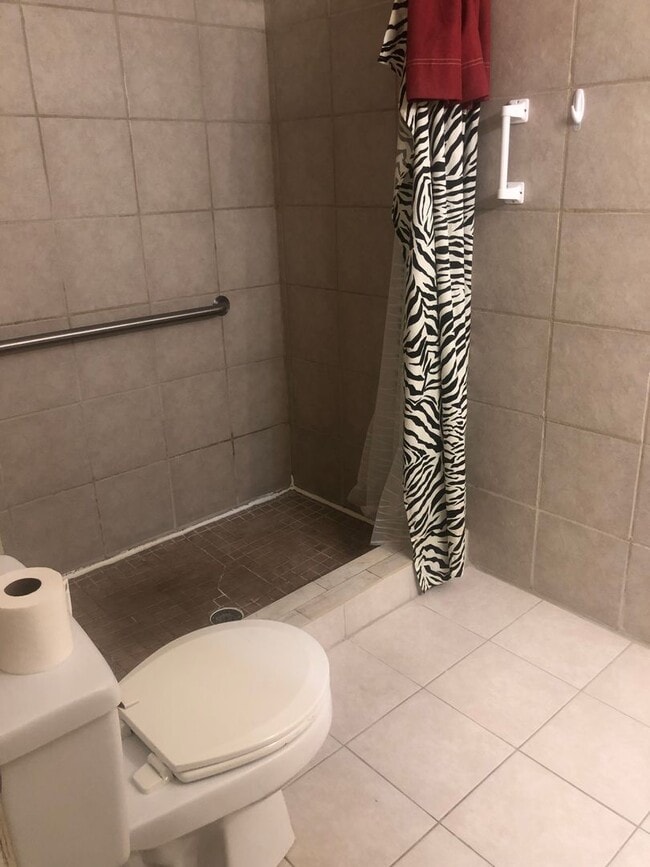 Building Photo - S. S 15th St Unit 8806