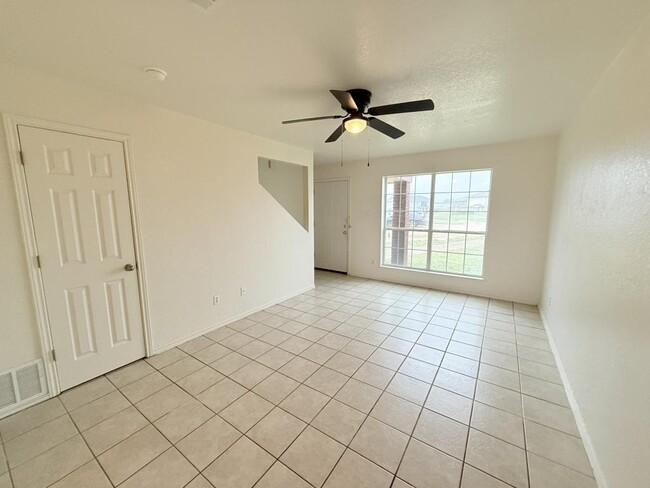 Photo - 1210 Industrial Apt C