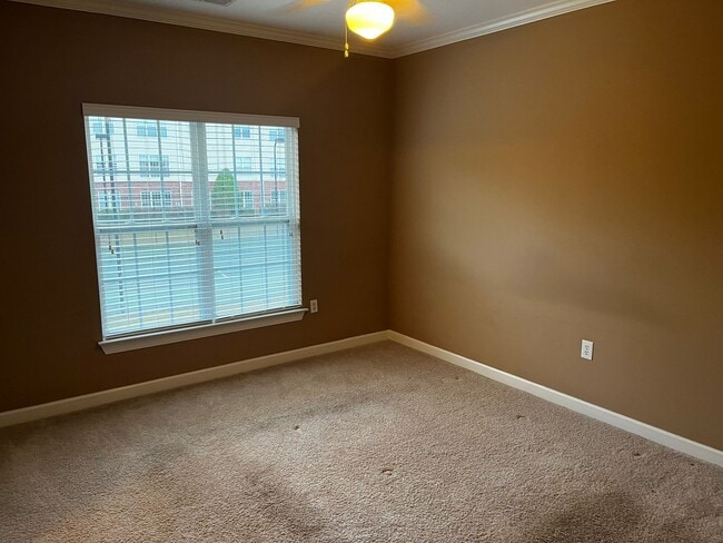 Photo - 2813 Bloomfield Ln Unit 206