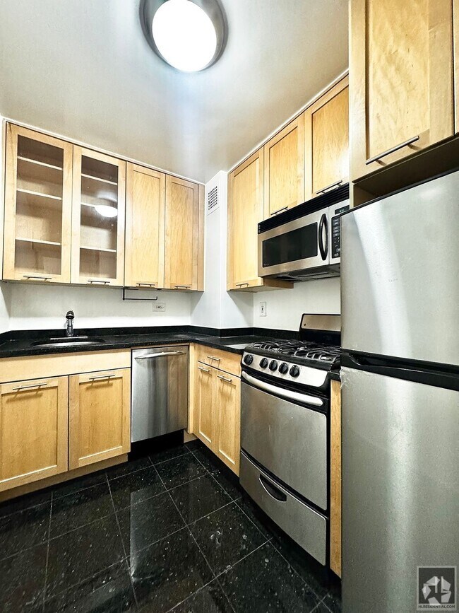 Building Photo - EAST 36 STREET Rental