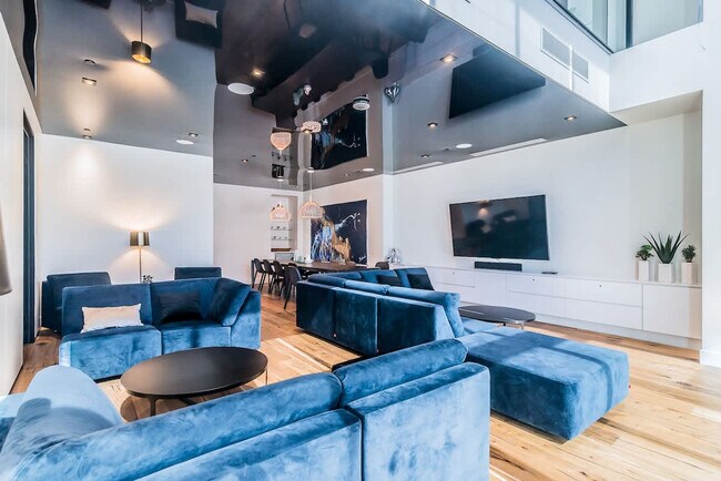 Photo - 1288 Av. des Canadiens-de-Montréal Unité SI ID1520409P