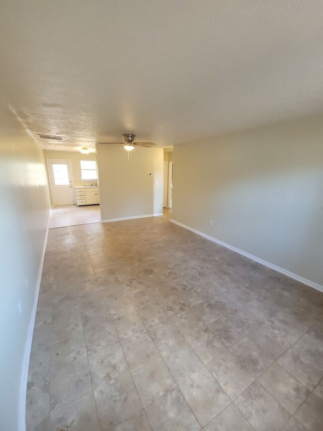 Photo - 2 bedroom/1 bath duplex in Pike Co