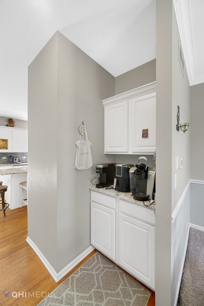 3569 Charlemaine Dr