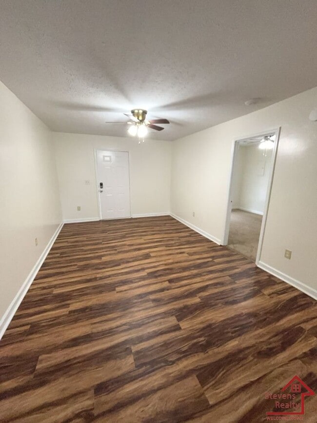 Photo - 235 Dogwood Pointe Dr