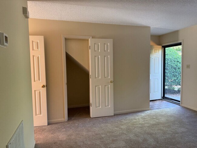 Photo - Private 2BD/1.5BA Townhouse in Prime NW Hickory Location | Available 6/1/2026