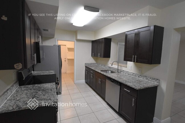 Photo - 3100 SW 20th Ct