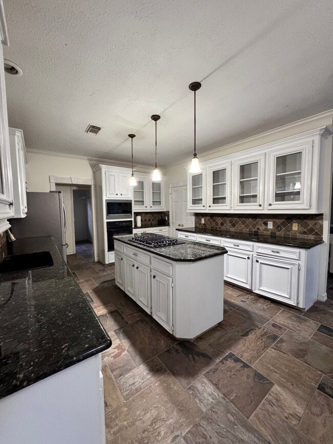 8215 Turnmill Ct