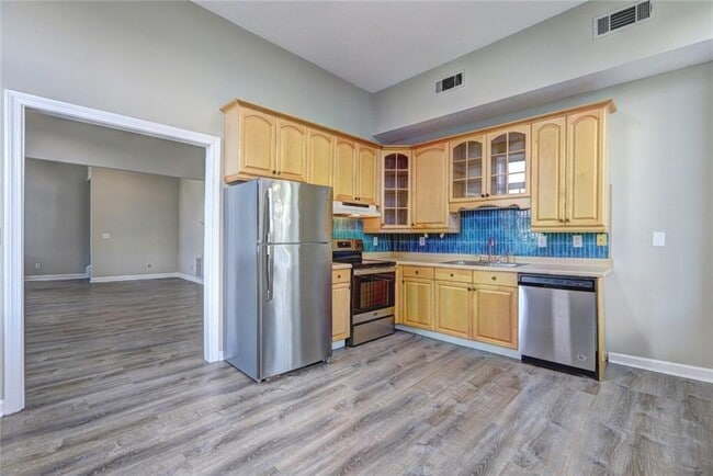 Photo - 123 N Broad St