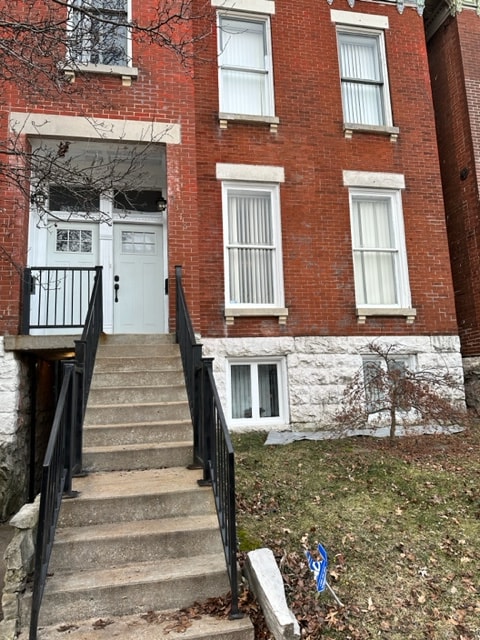 Photo - 2348 Rutger St Unidad B