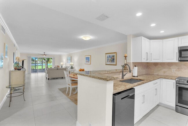 Building Photo - 250 John F Kennedy Dr Unit 101