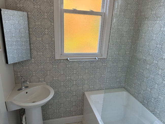 Photo - 324 Fairfield Ave Unit 3