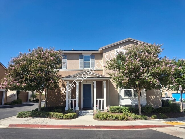 Building Photo - 24355 Verdugo Cir Unit V