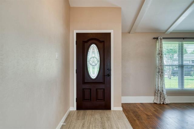 Photo - 1817 Hemlock Dr