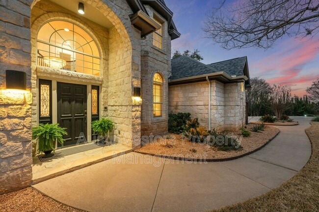 Photo - 7905 Brightman Ln