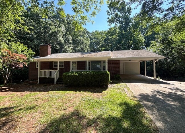 Building Photo - Downtown Watkinsville 4br Home FOR RENT