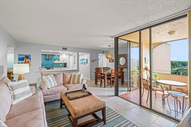 Photo - 2455 Lindell Blvd Unit 3508