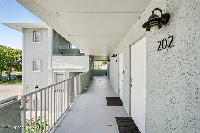 Photo - 303 Audubon Dr Unit 202
