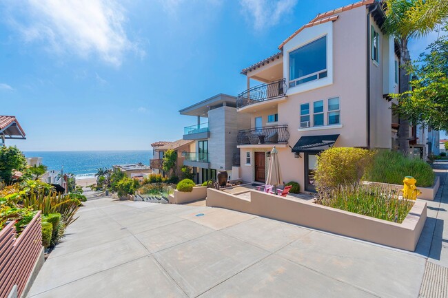 Luxurious Beachside Living in Manhattan Beach - Luxurious Beachside Living in Manhattan Beach House