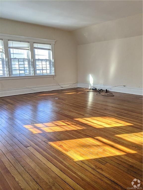 Building Photo - 109 Park Ave Rental