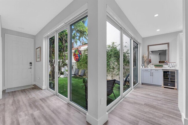 Photo - 1546 Yellowheart Way