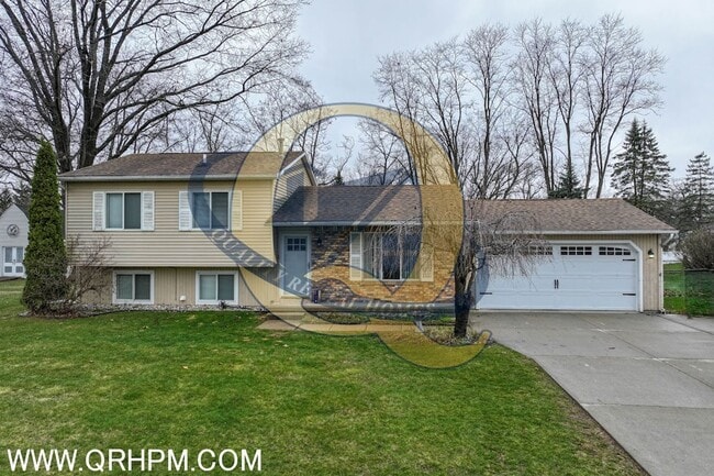 Photo - COMING SOON in Linden with Lake Access!!!