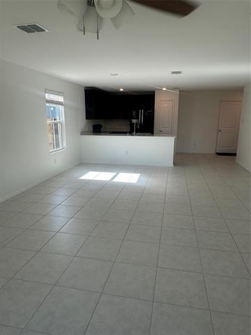 Photo - 202 Lemongrass Dr
