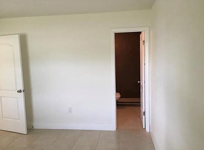 Photo - 1290 NE 119th St Unit 1B