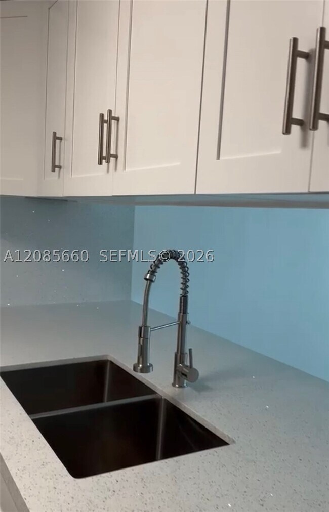 Photo - 9125 SW 77th Ave Unit 504