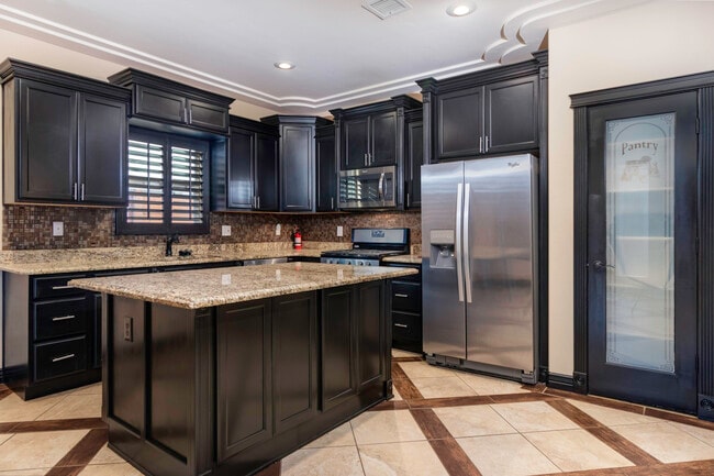 Photo - 3138 Fox Grove