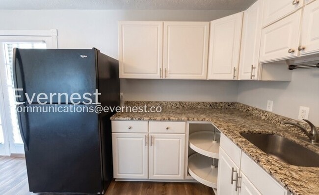 Photo - 1921 Dabbs Ave