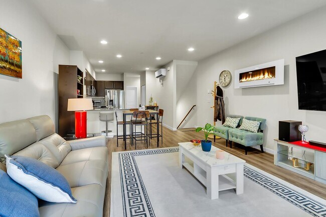 Living & Dining Area - 4206 204th St SW