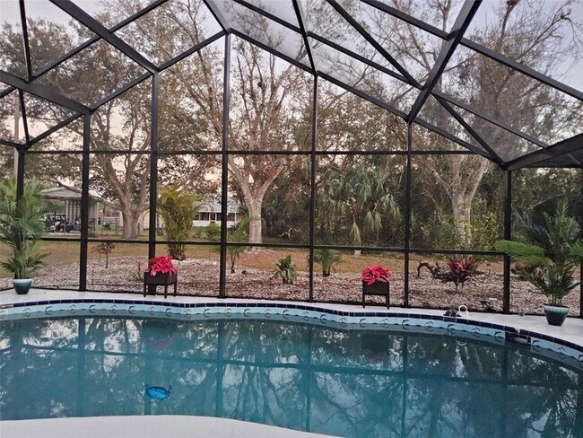 Photo - 404 Hazel Cir