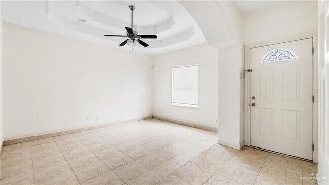 2013 Agua Fina Ave Unidad D