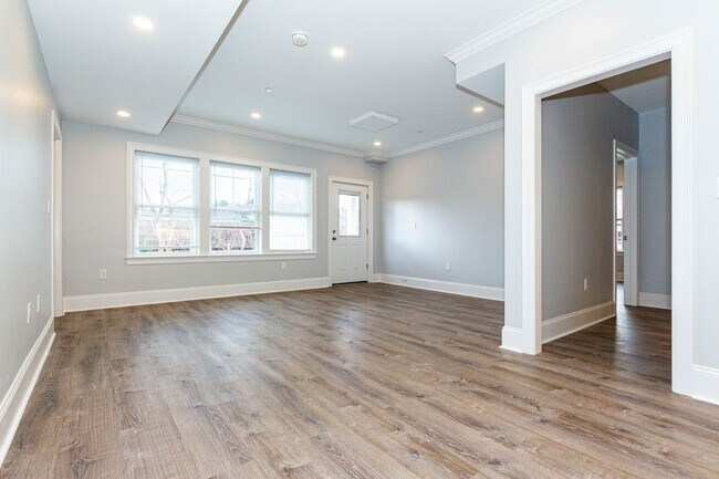 122 Kenrick St