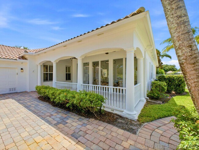 3225 Ushant Ct