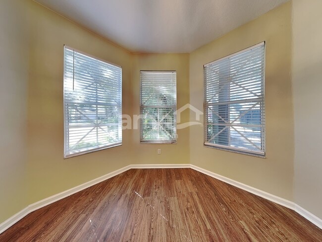 Photo - 461 Misty Oaks Run