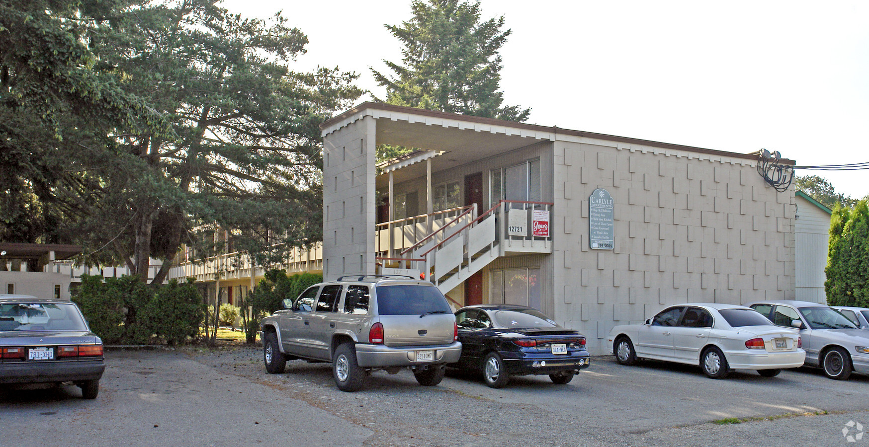 Photo - Carlyle Apartments