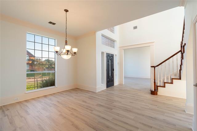 Photo - 4465 Longfellow Dr