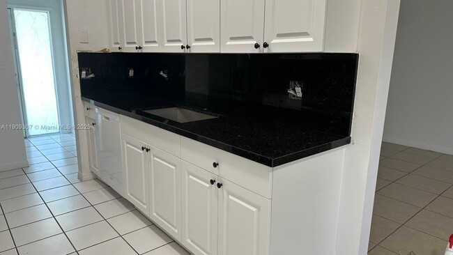 Photo - 21240 NE 9th Ct Unit 1